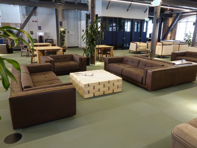 LOUNGE FLOOR - WW - 149 NMS